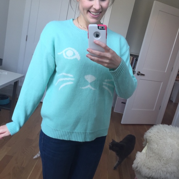 F21 Adorable Mint Cat Sweater - Picture 2 of 8